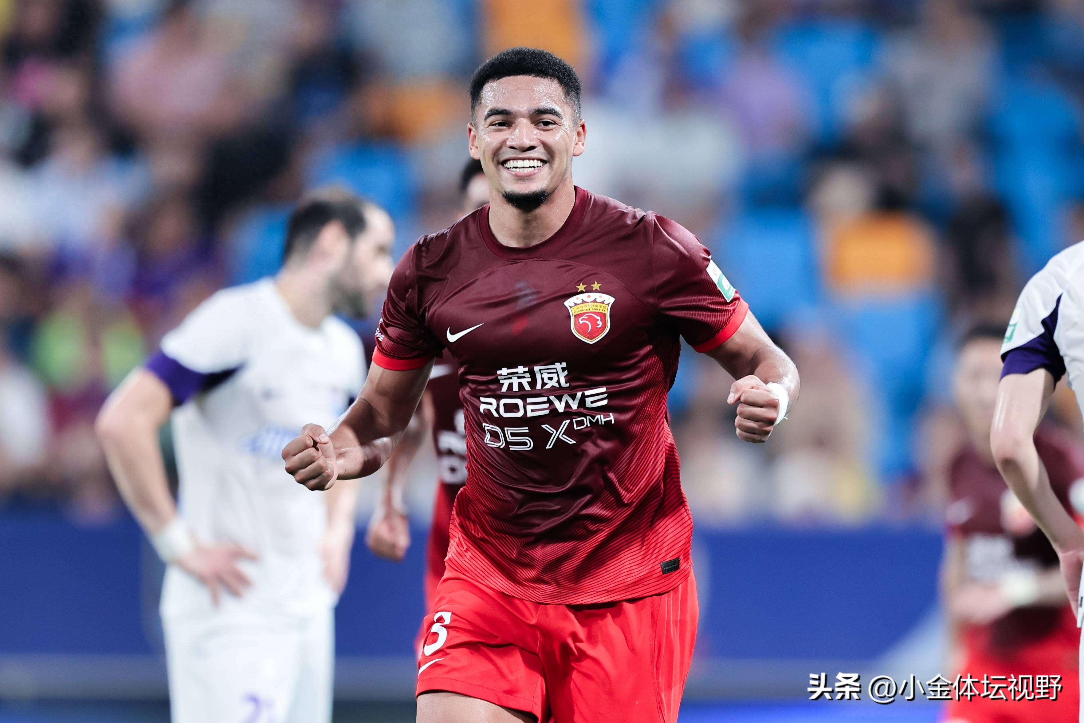 关于亚冠赛程吃紧，新疆广汇今晚门线救险，气氛紧张，资深球员宣示担当的信息